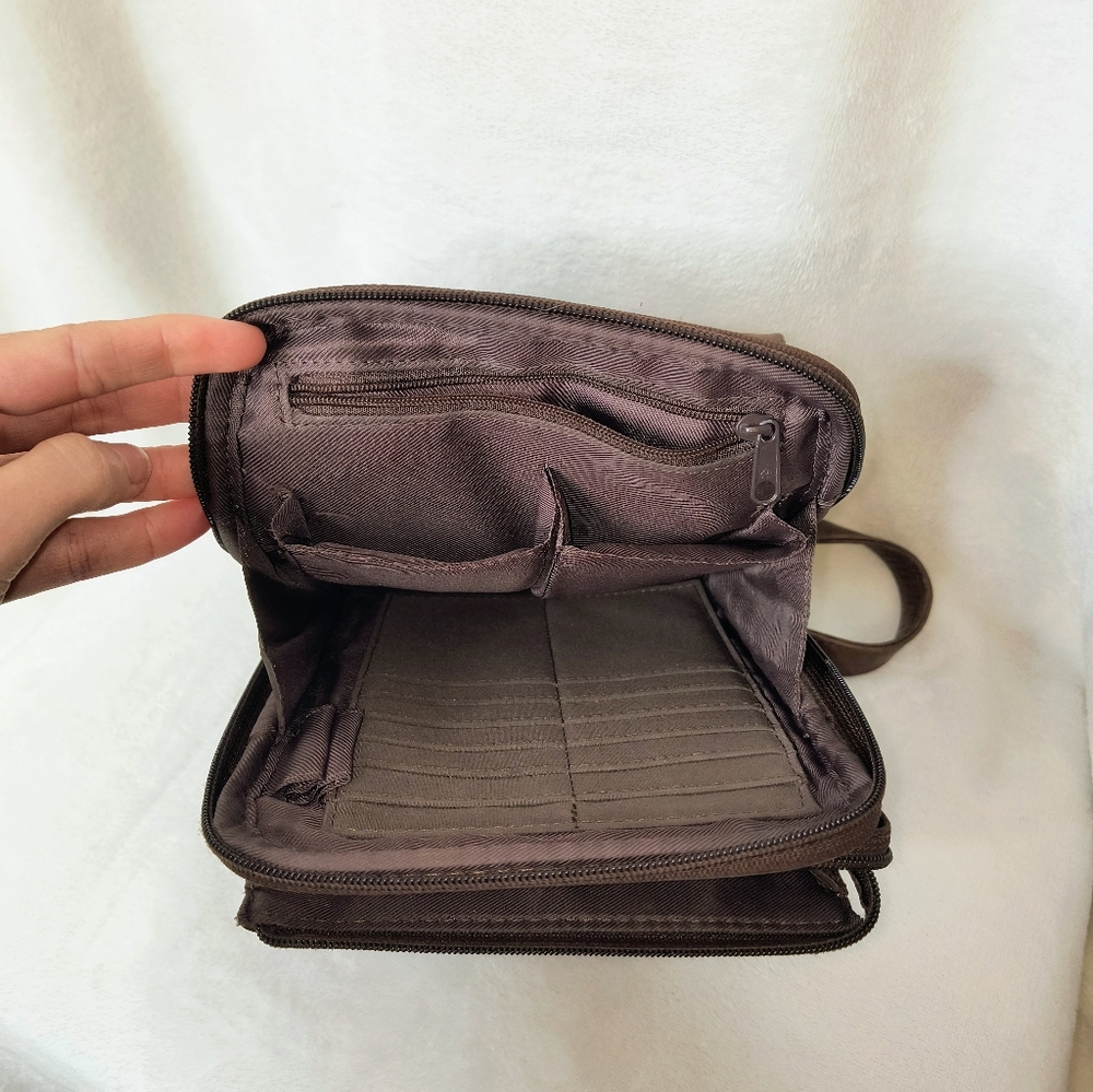 Fossil Purse - Picture 3 of 3